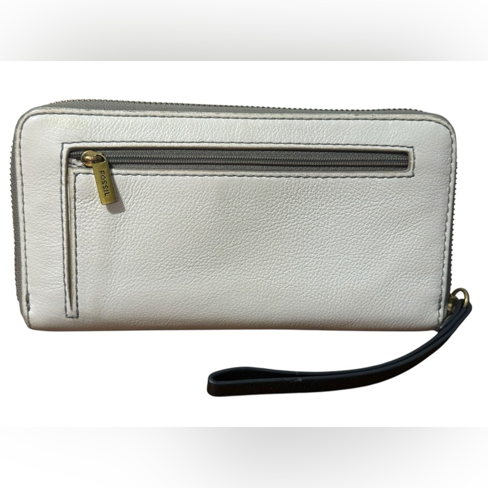 Fossil Black and White Polka Dot Wallet - Picture 8 of 11